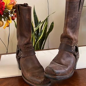 Women's Boots Quality Leather Boots 
The Frye Company